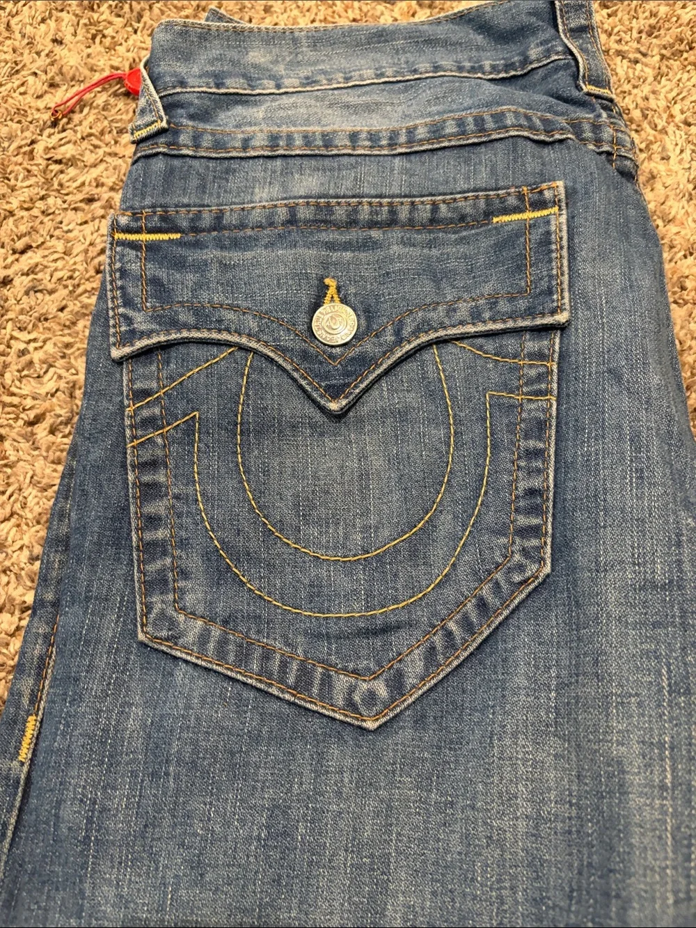 Men’s Classic Blue Straight-Leg Jeans